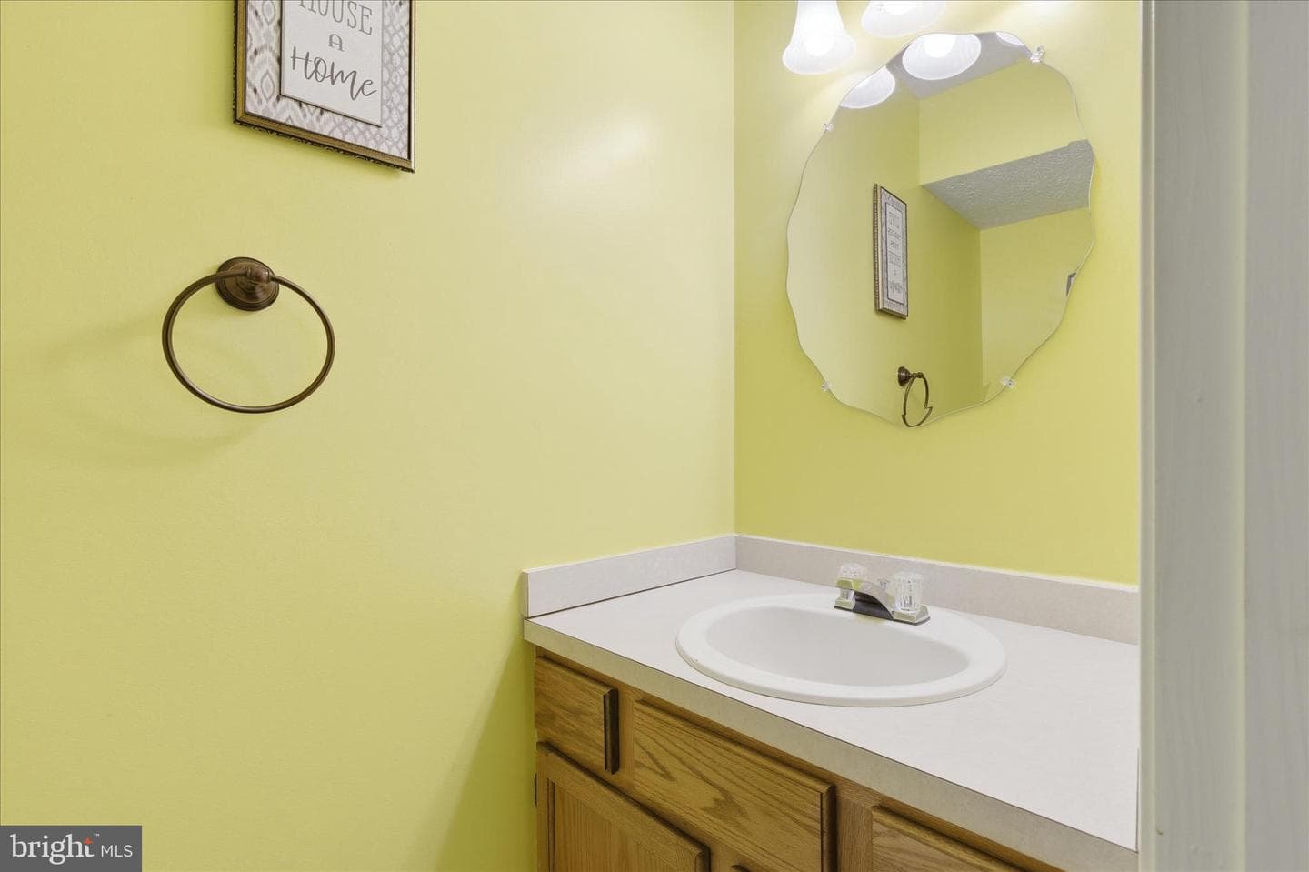 105 Hibiscus Court photo 5