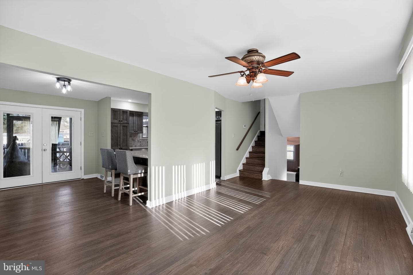 9017 Holly Avenue photo 15