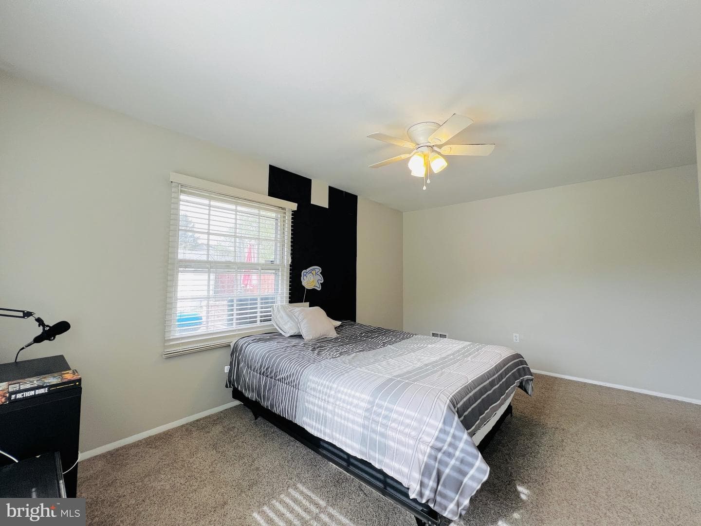 2889 Chippewa Street photo 12