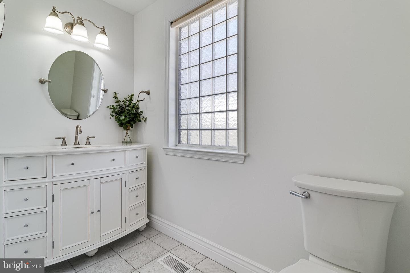 9212 Mimosa Drive photo 13