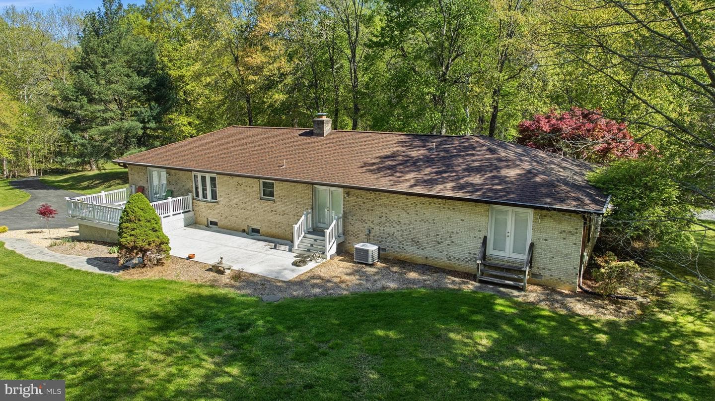 4465 Camelot Drive photo 68
