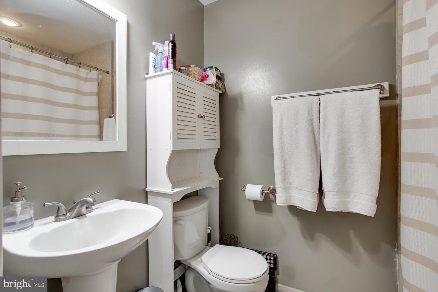 3525 Smoke Tree Court photo 12