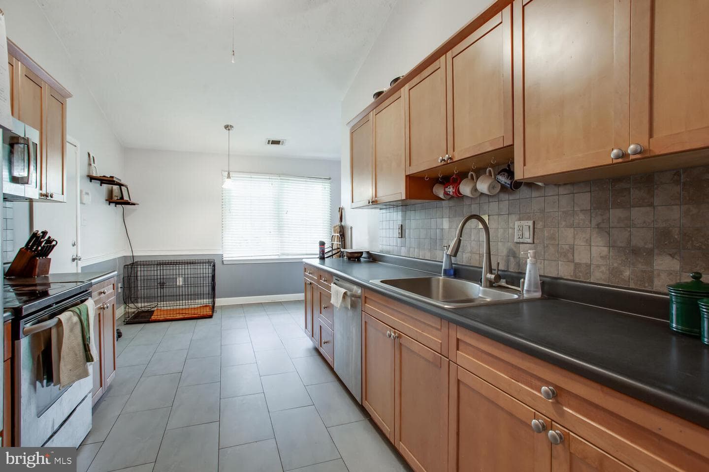 3525 Smoke Tree Court photo 8