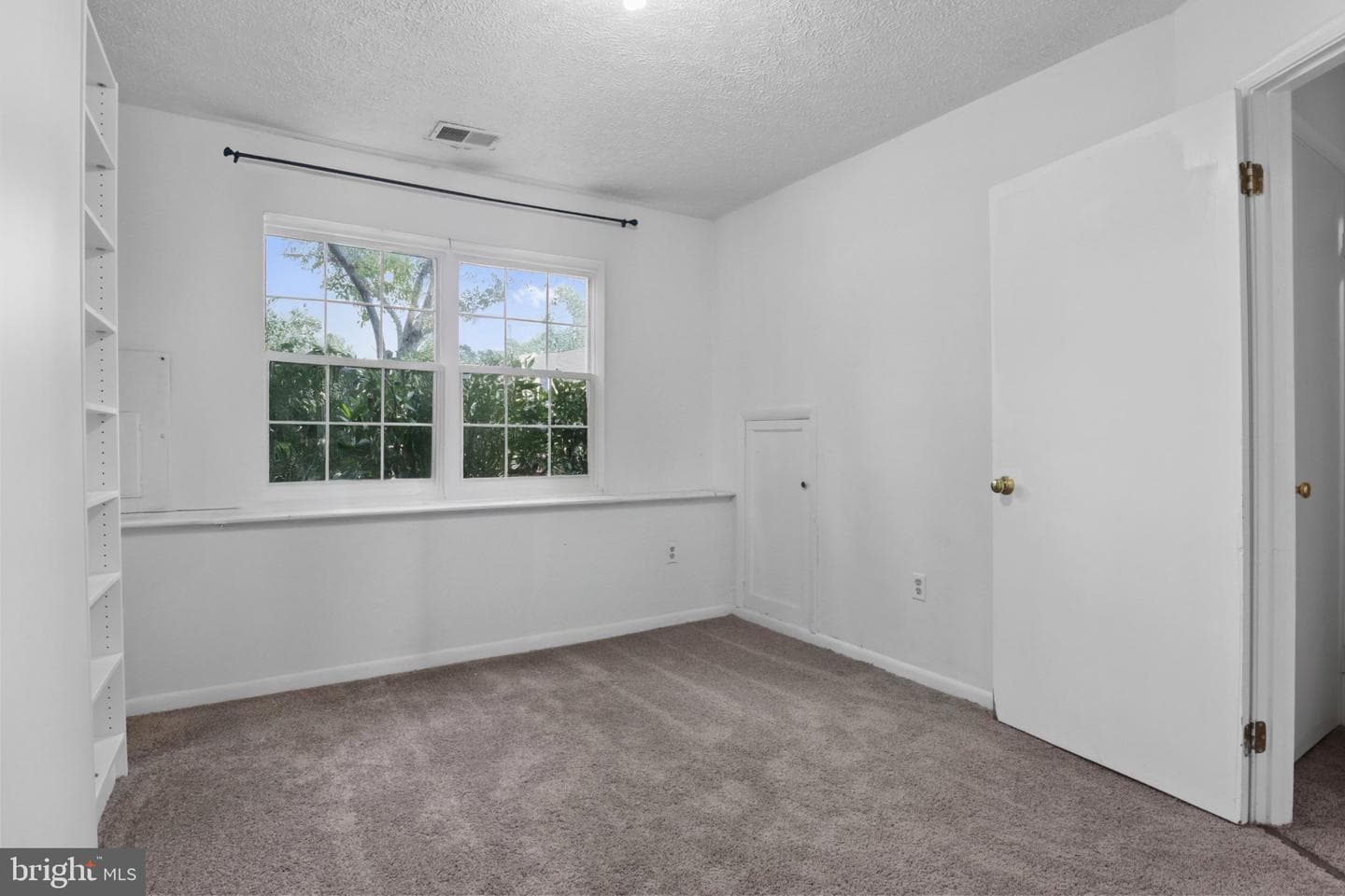 4239 Drake Court photo 18