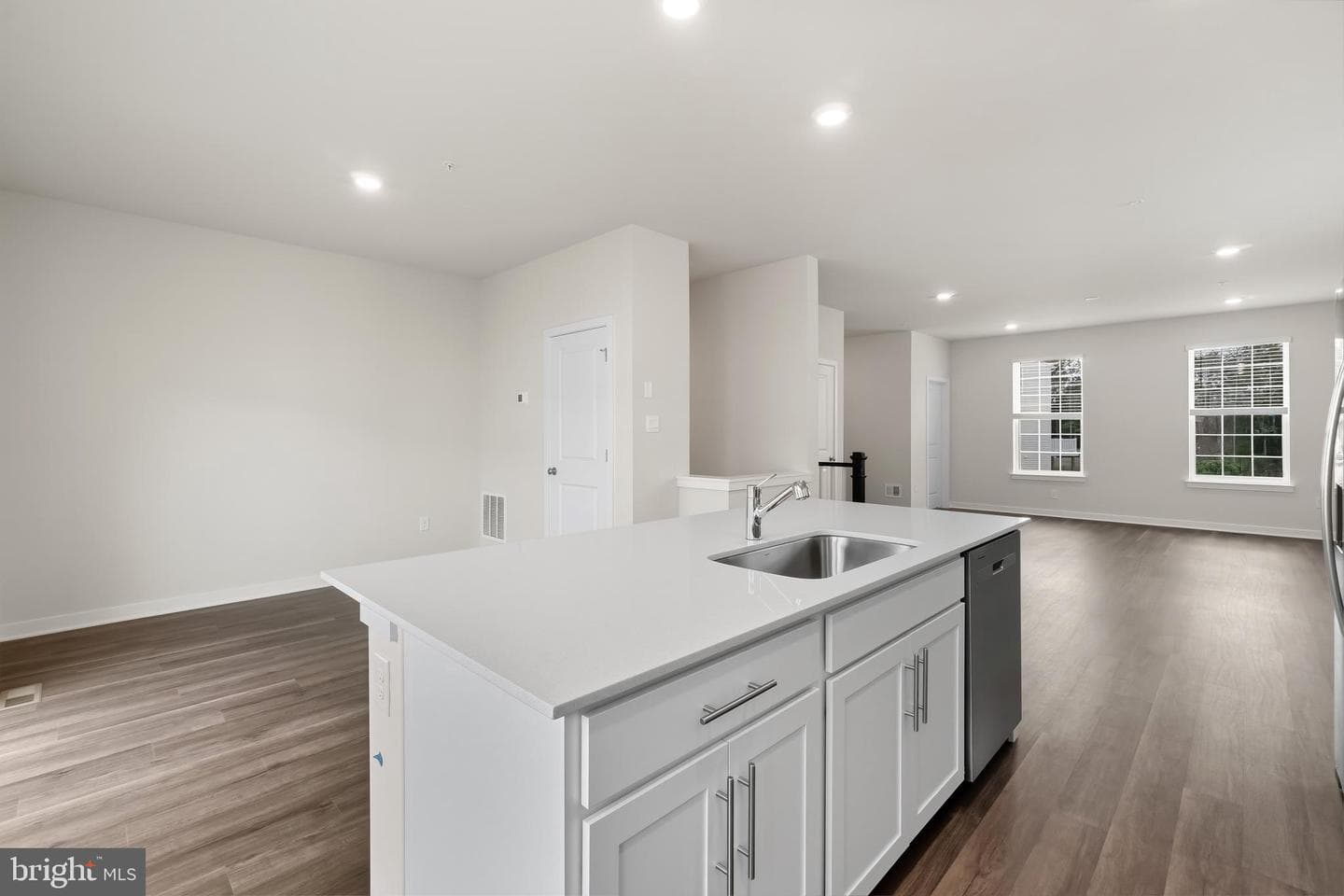 212 Soft Rush Lane photo 18