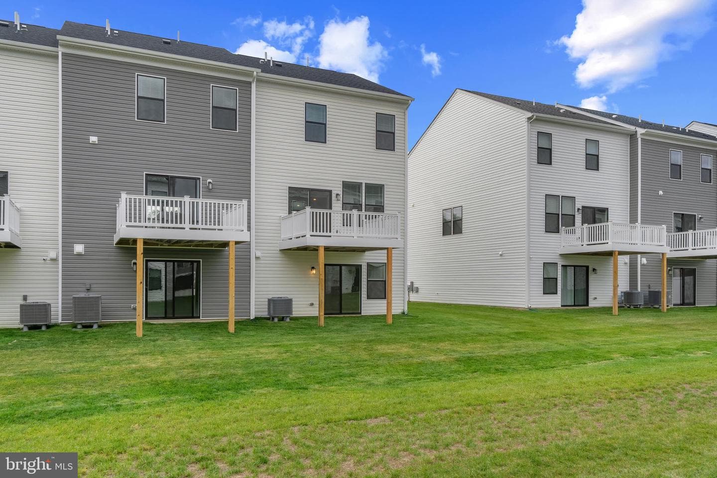 212 Soft Rush Lane photo 35