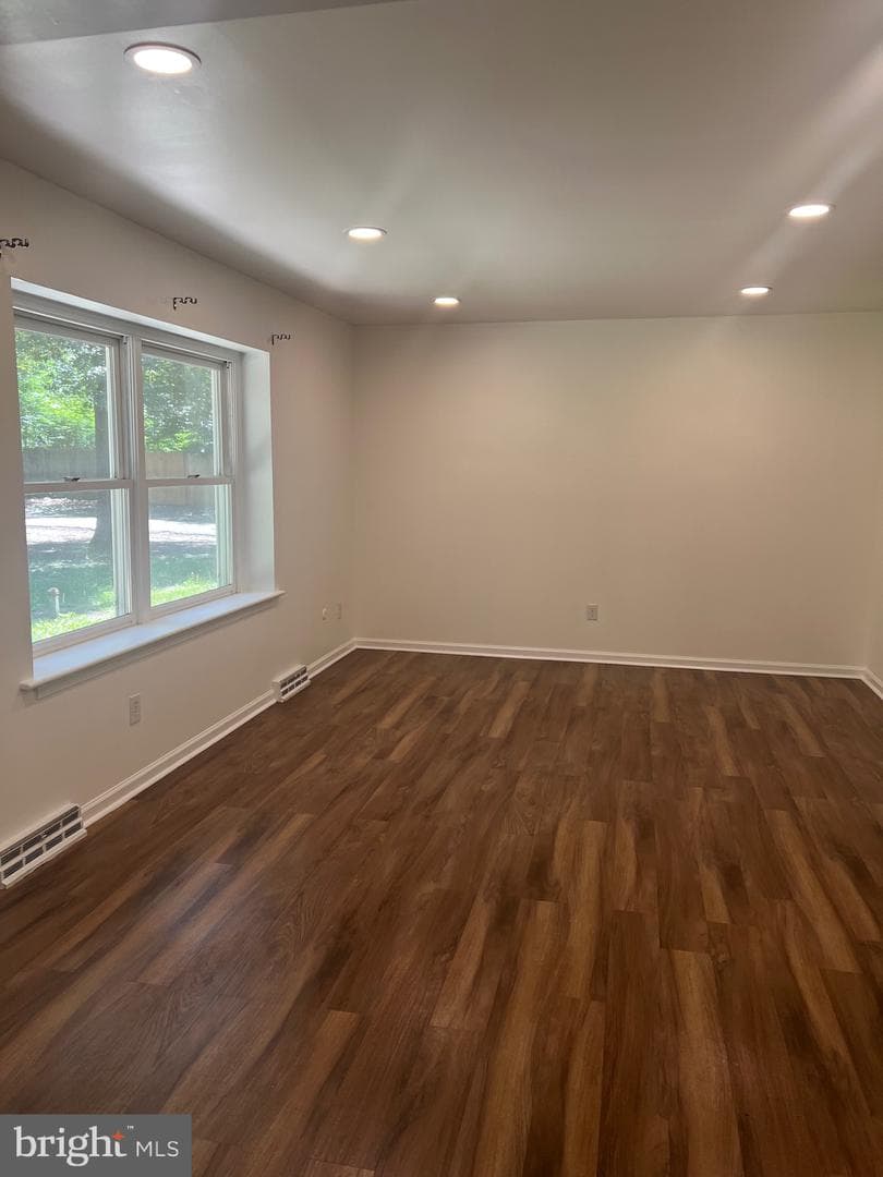 14117 Beverly Drive photo 8