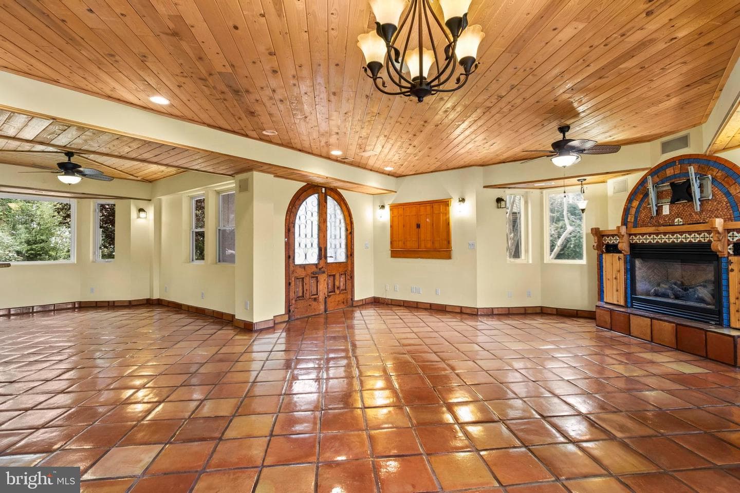 12330 Potomac View Road photo 10