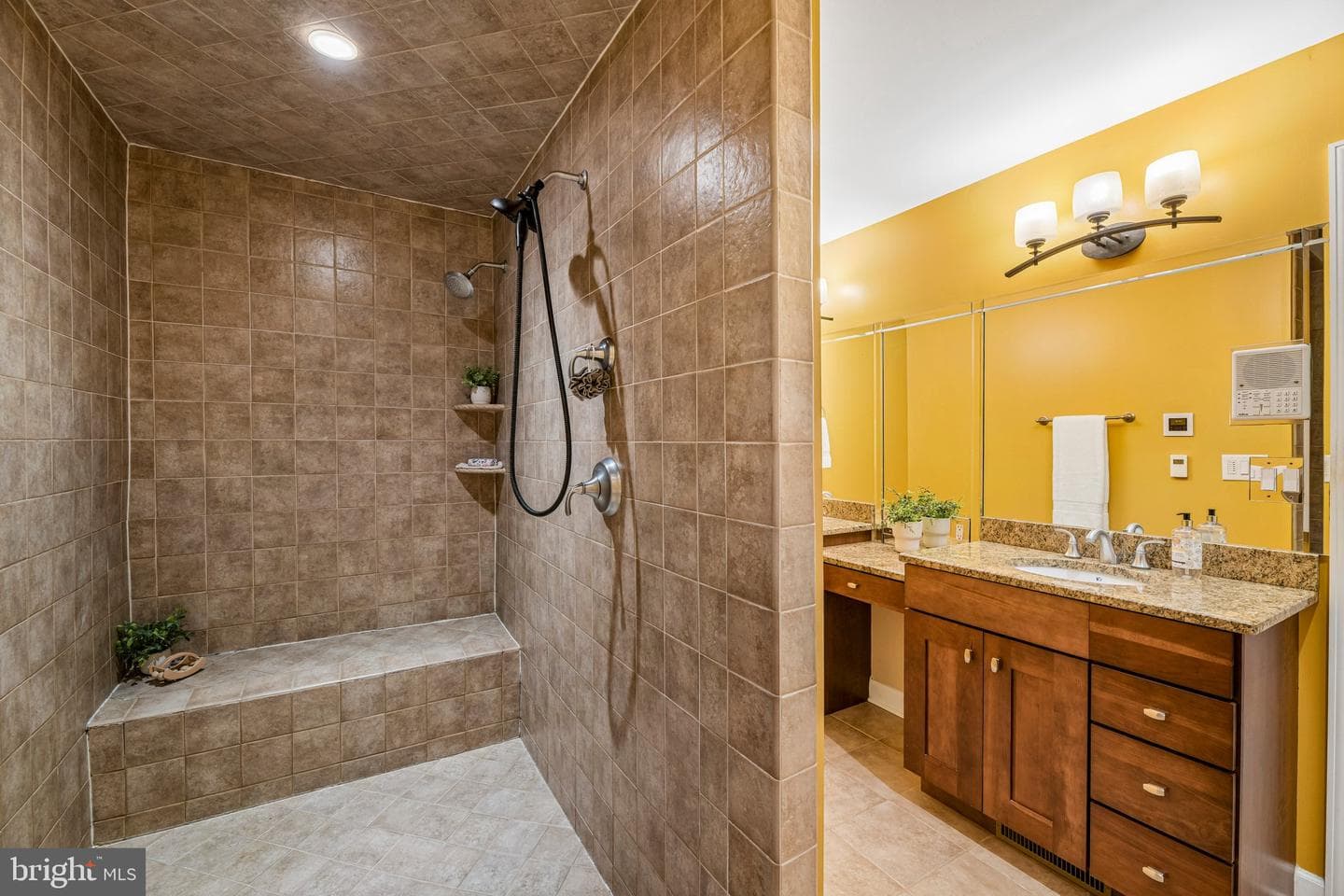 10060 Harmony Hill Lane photo 41