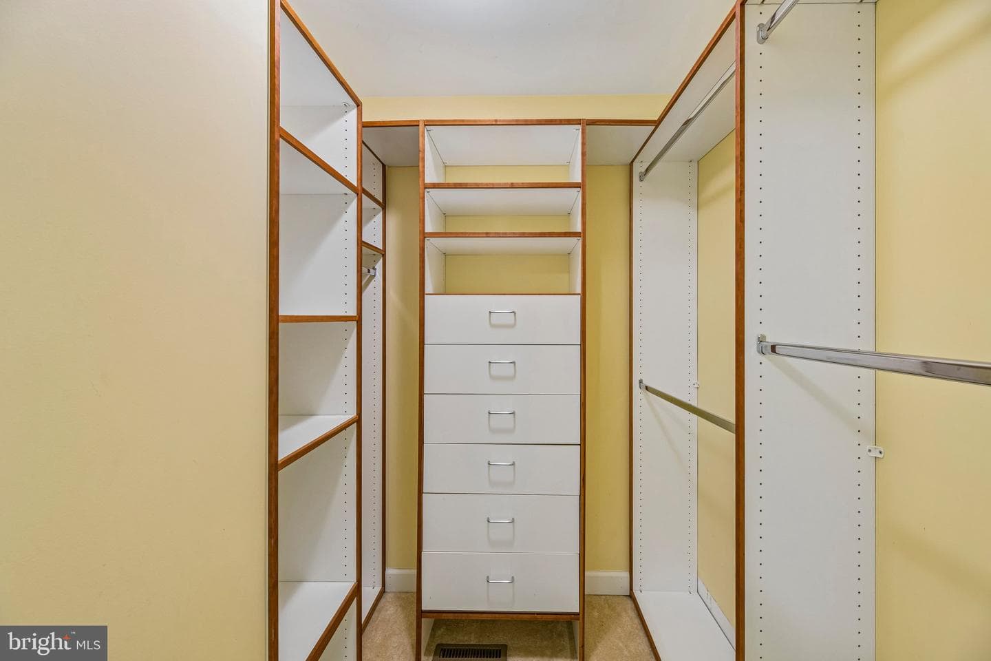 10060 Harmony Hill Lane photo 53