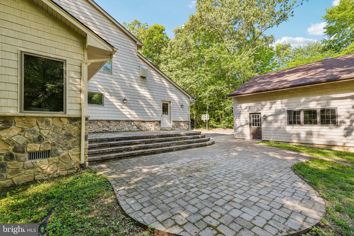 10060 Harmony Hill Lane photo 80