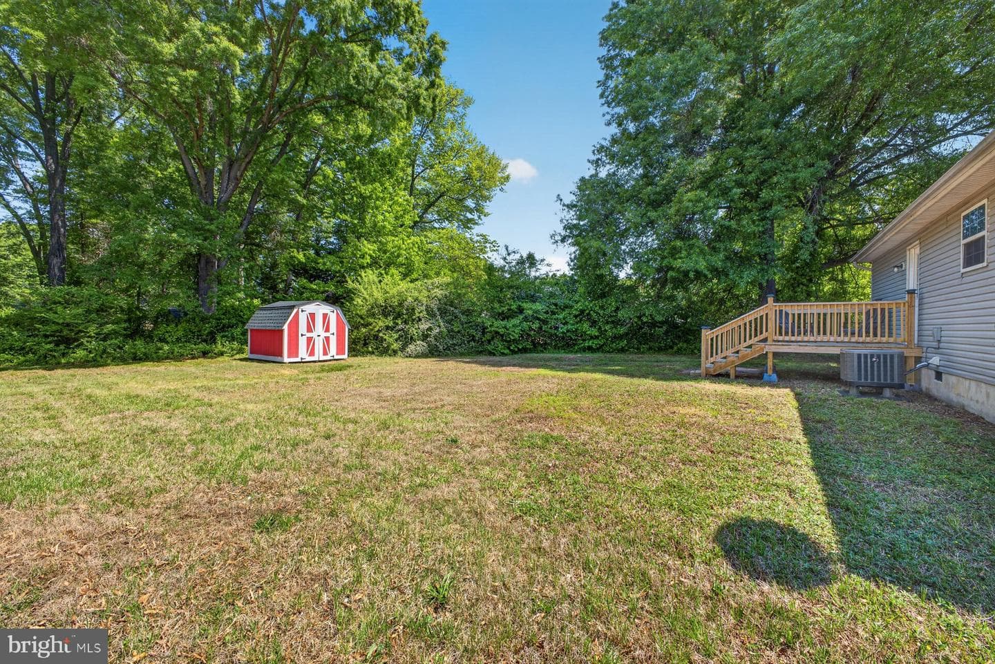 105 Woodland Drive photo 23