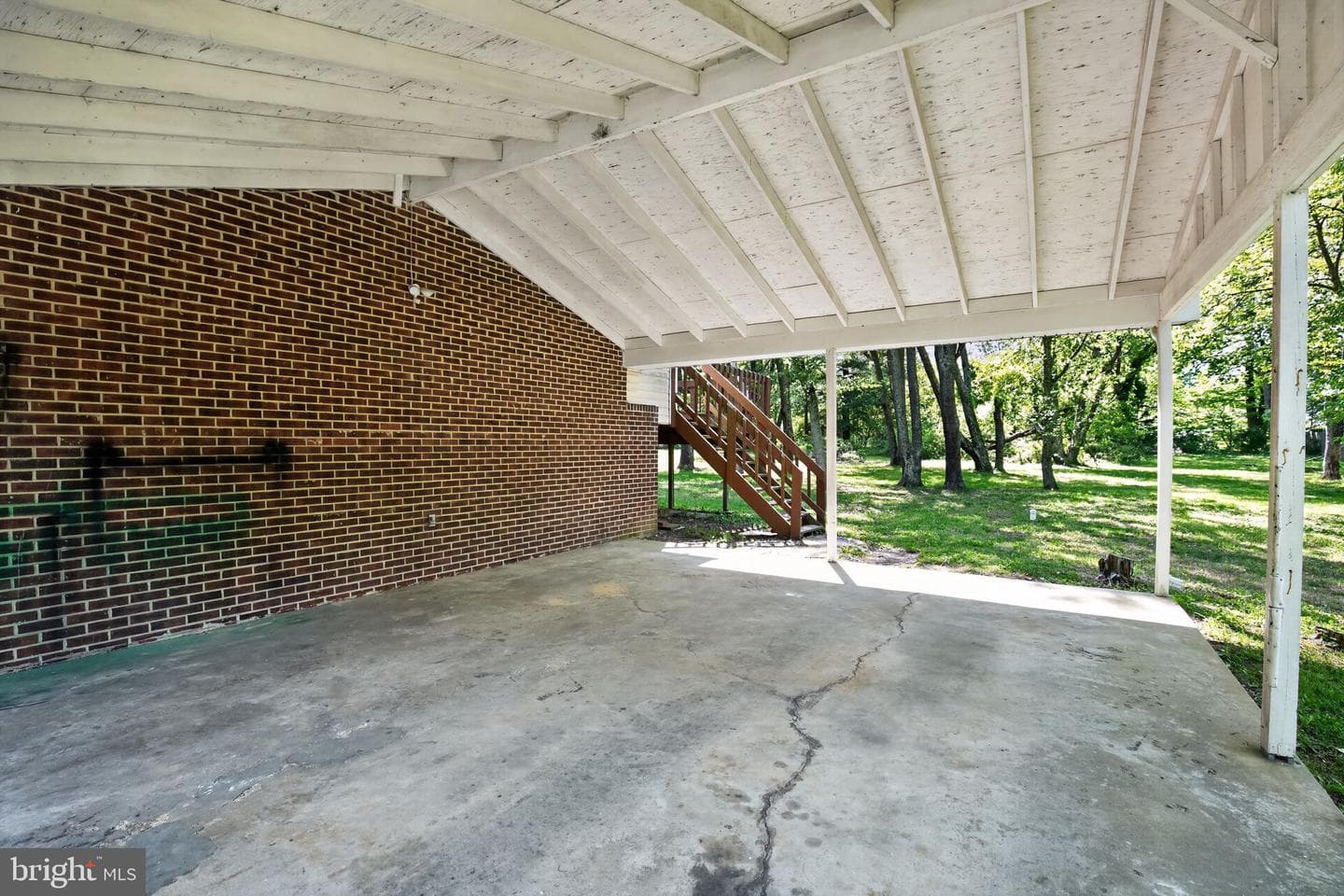 4105 Lee photo 23