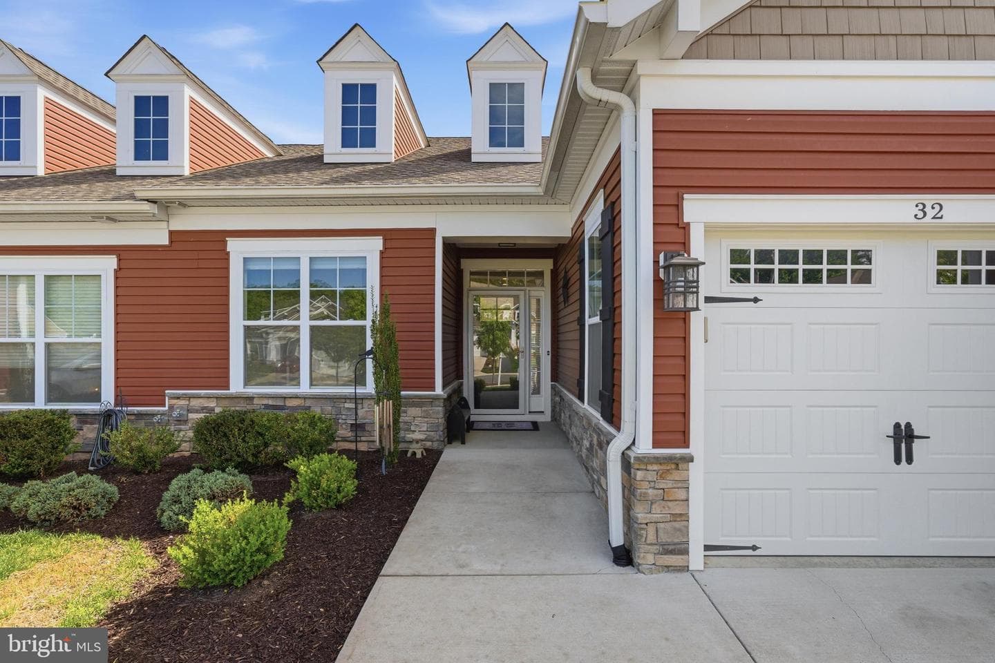 32 Camden Circle photo 3