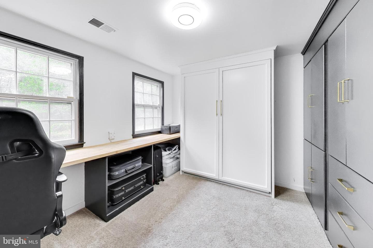 8709 Valley Drive photo 27