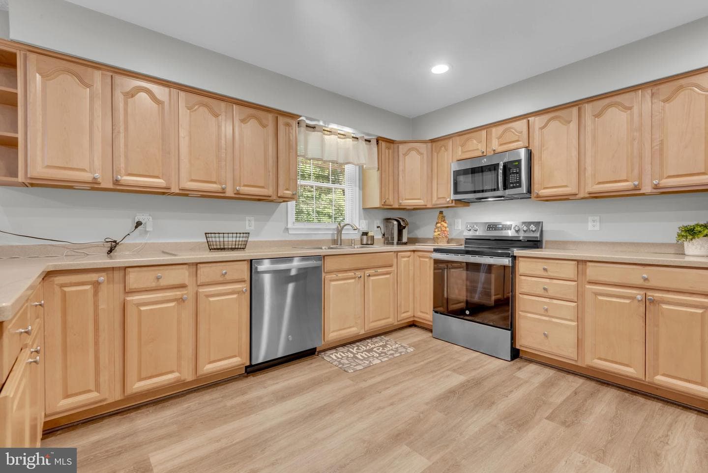 8205 Seven Pines Ln photo 15