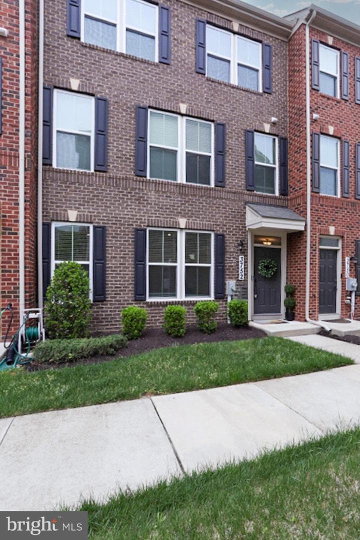 3752 Charterhouse Aly
