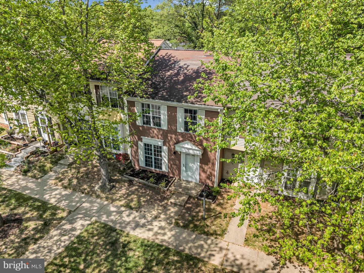 3829 Kearnys Inn Place photo 3