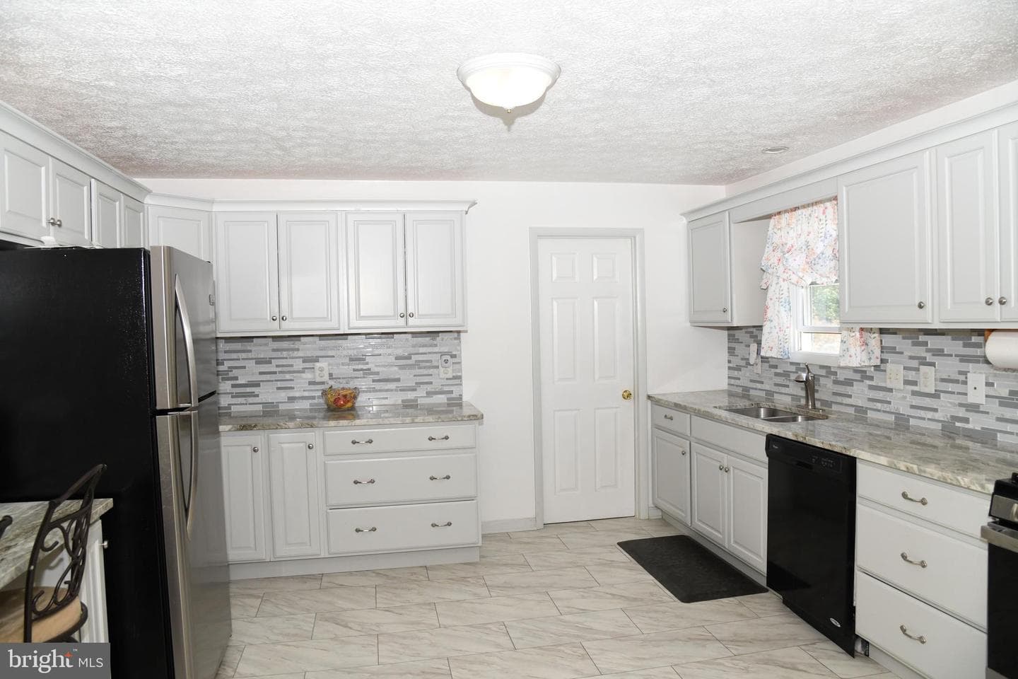 6580 Greenhow Marshall Place photo 13