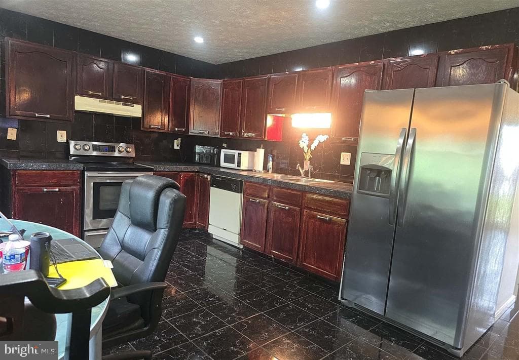 2448 Shellcove Court photo 11