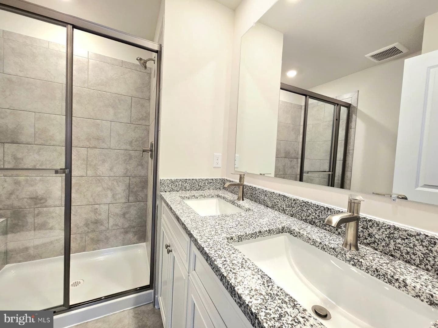 5518 Aberdeen Place photo 36