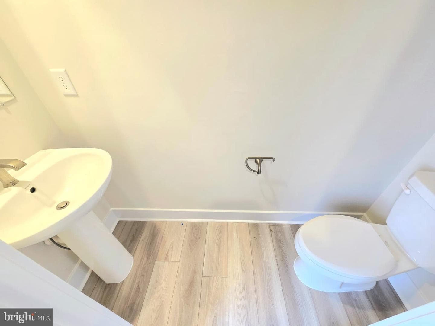 5518 Aberdeen Place photo 4