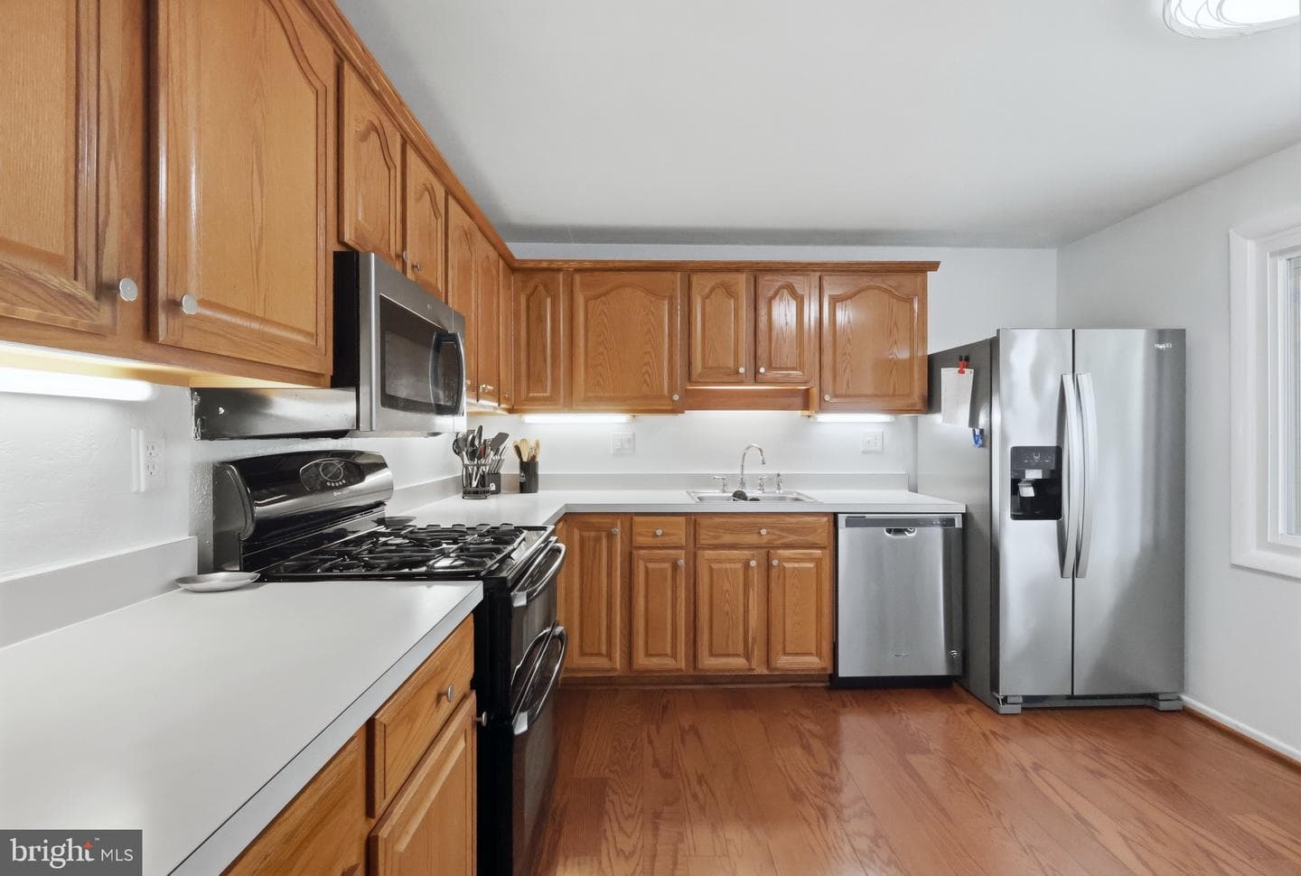 2523 Lisa Drive photo 3