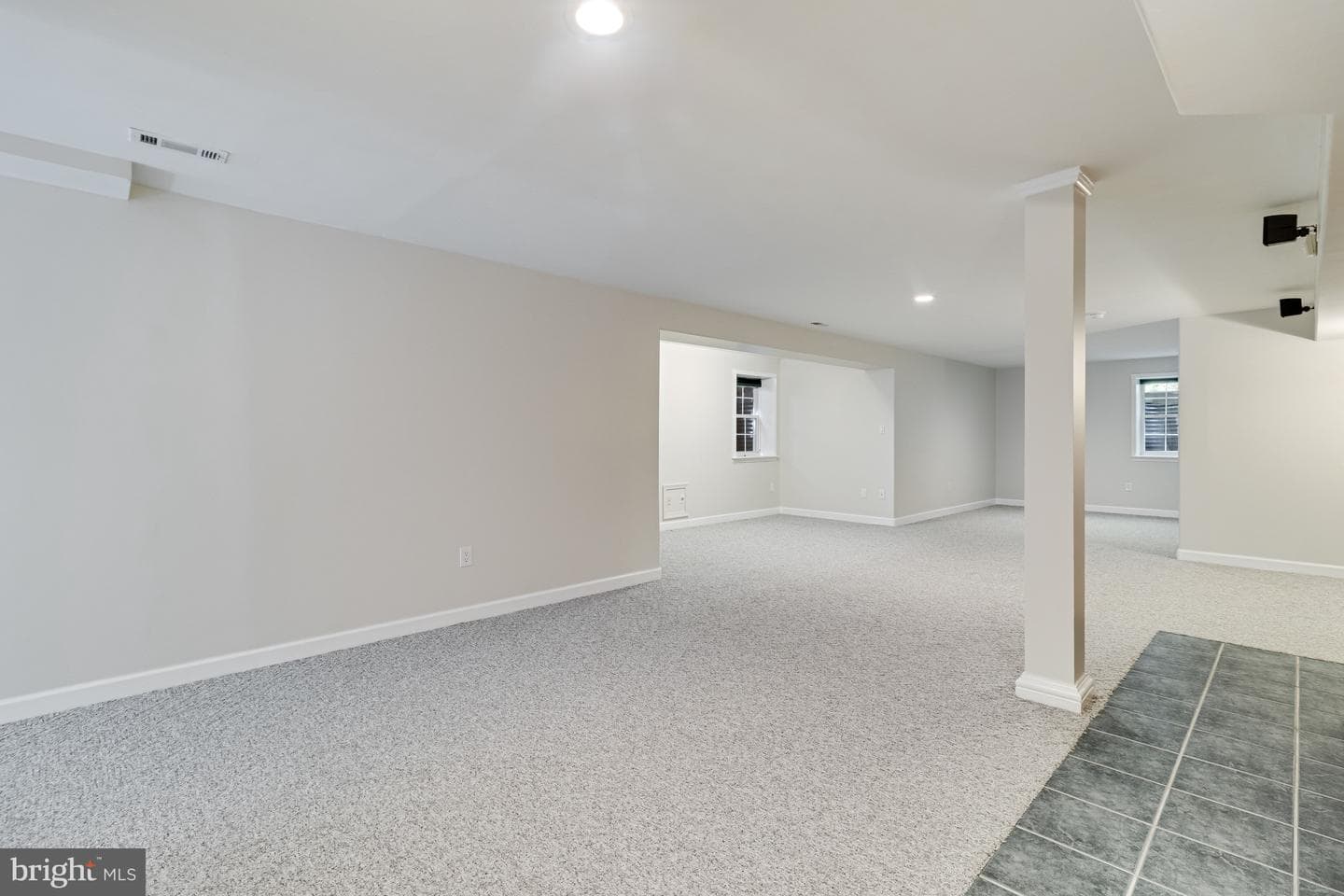 8875 Locust Grove Drive photo 20