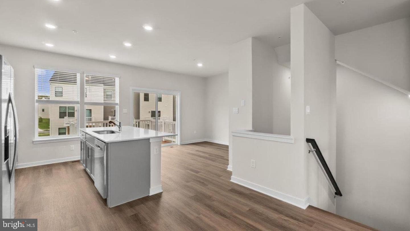 196 Soft Rush Lane photo 12
