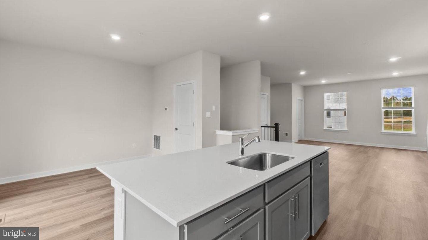 196 Soft Rush Lane photo 16