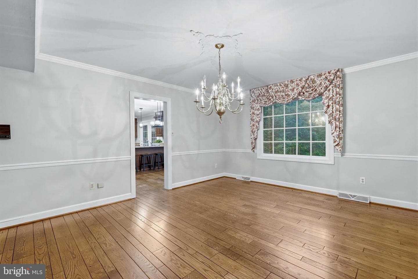 11910 Charles St photo 14