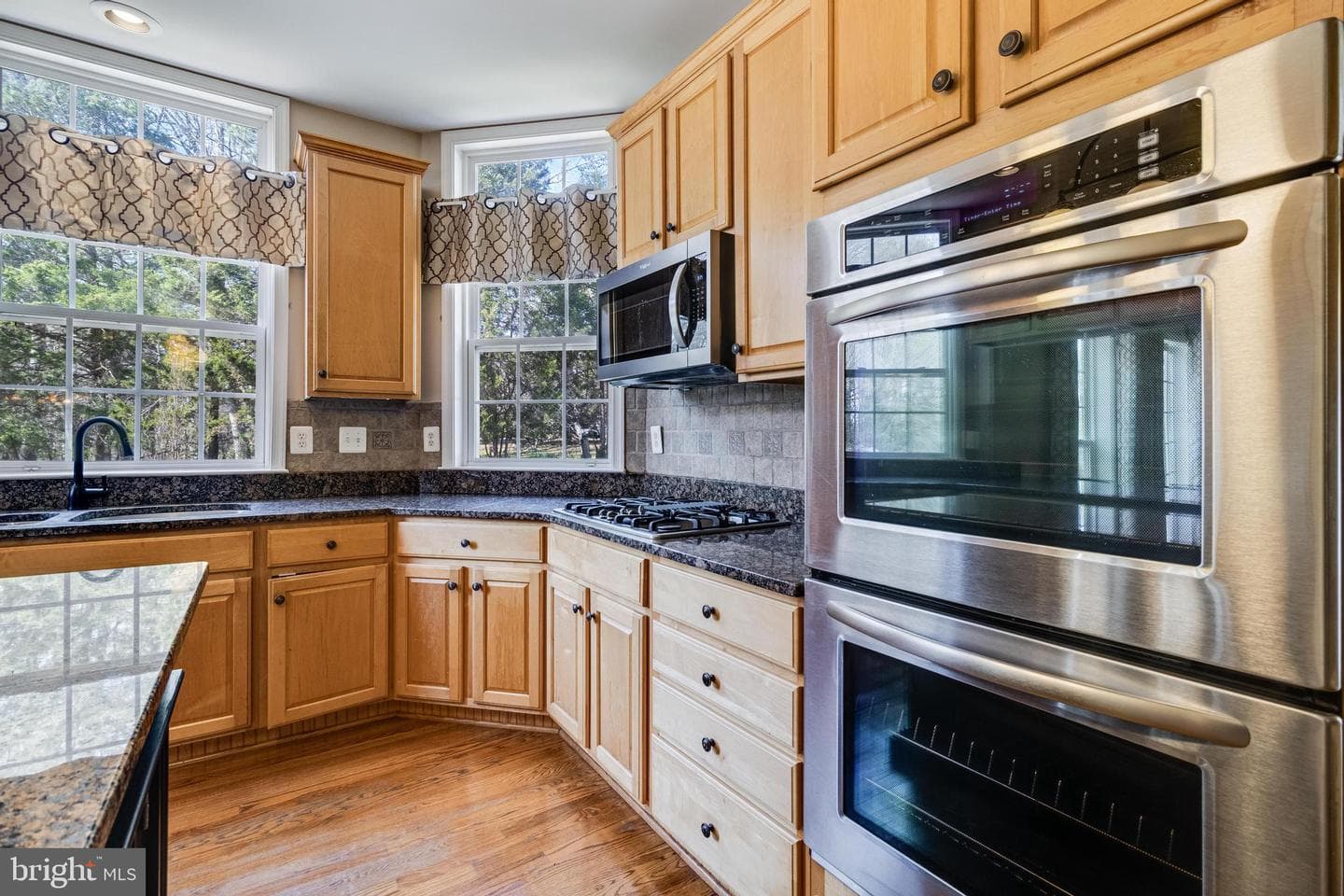 8800 Hill Spring Drive photo 34