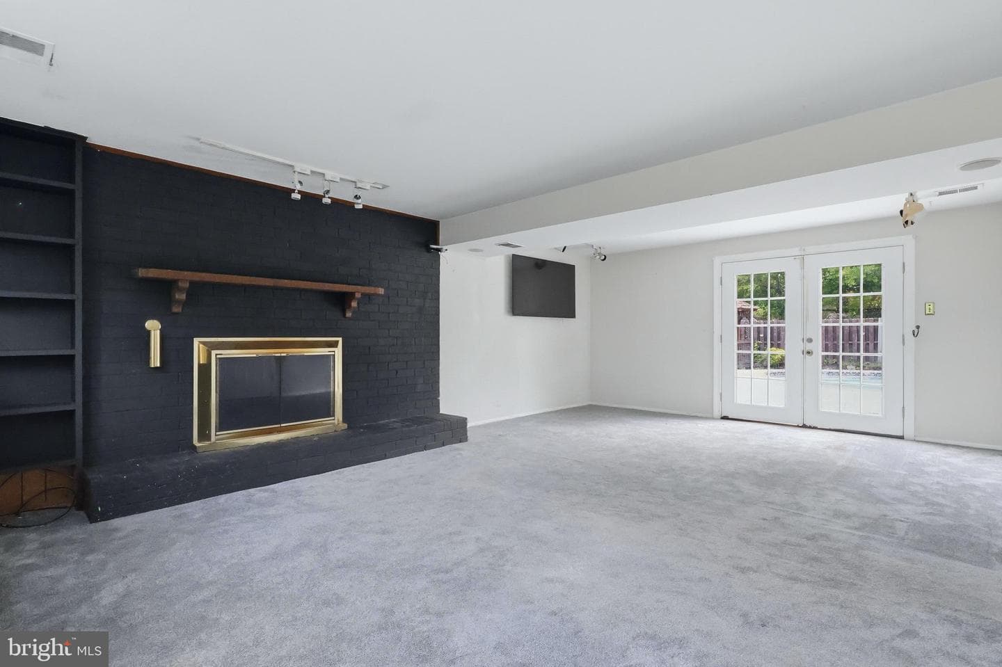 5418 Lucy Drive photo 23