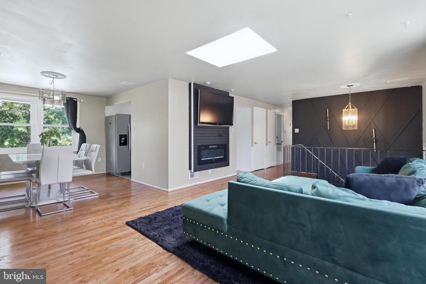 5418 Lucy Drive photo 6