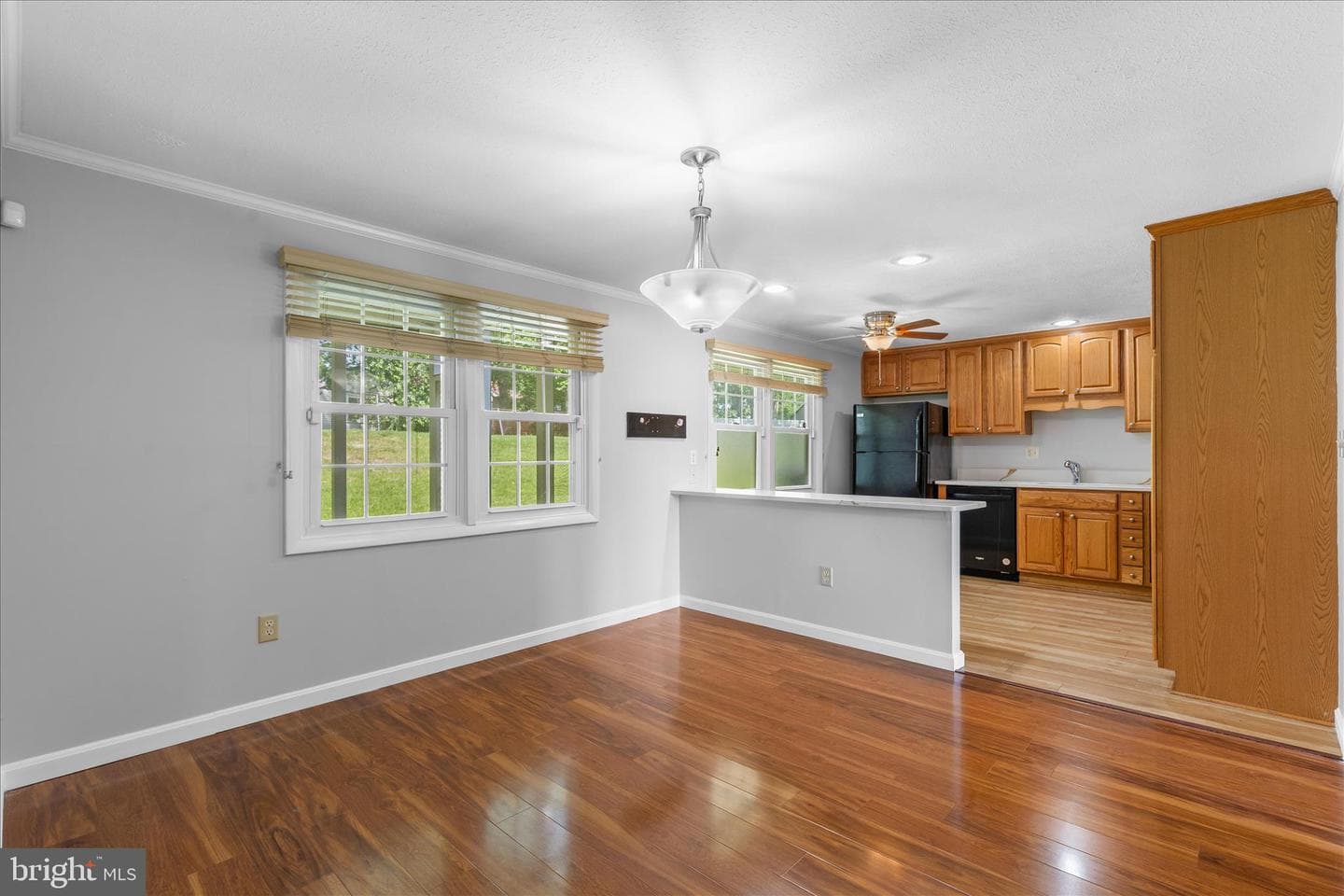 5516 Jeffrey Circle photo 10