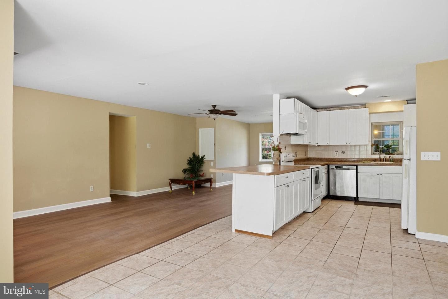 12475 Helen Fowlers Place photo 15