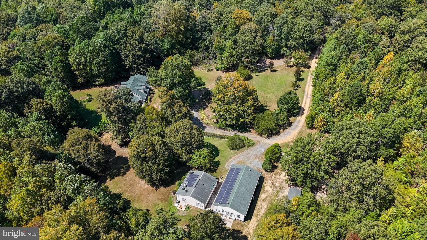 12475 Helen Fowlers Place photo 3