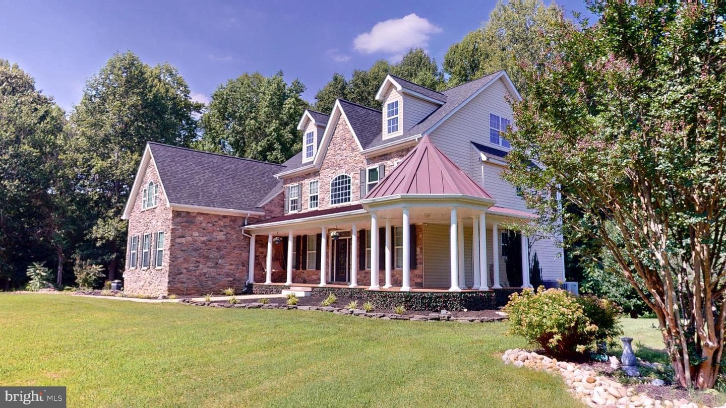 8070 Amberleigh Place photo 11