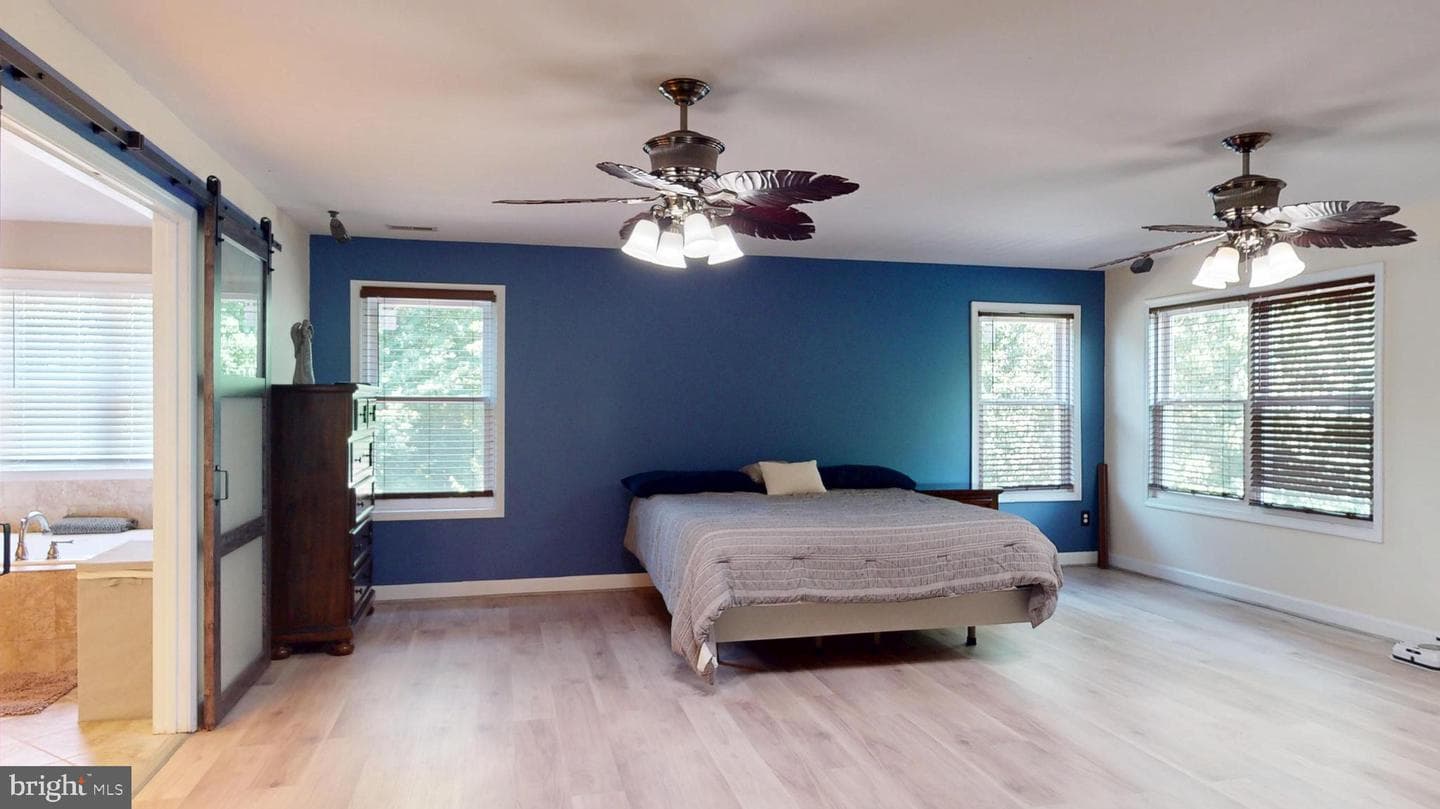 8070 Amberleigh Place photo 29