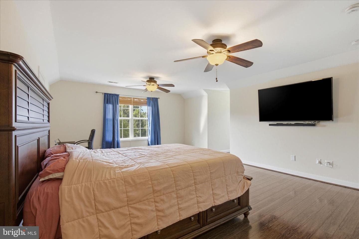8070 Amberleigh Place photo 66