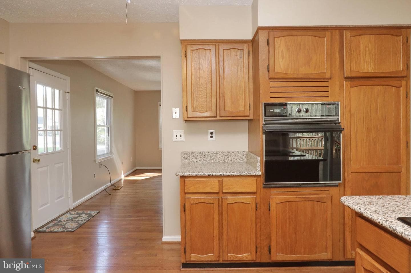 4255 Shelton Dr photo 18