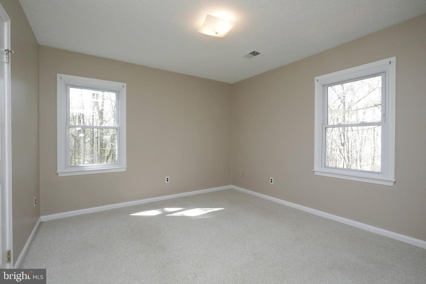 4255 Shelton Dr photo 46