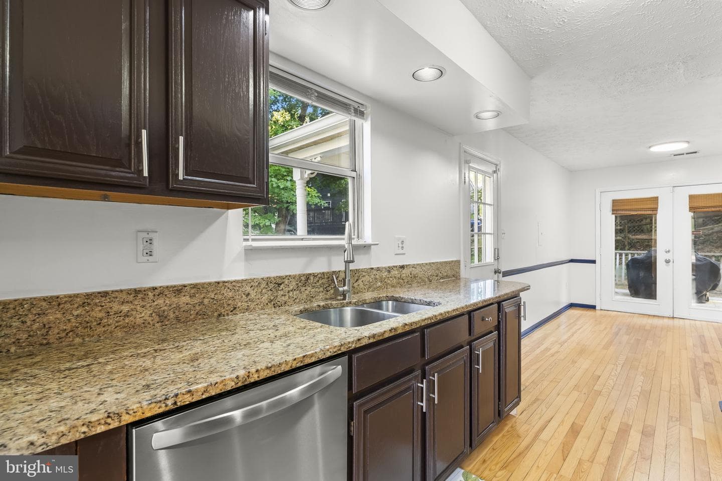 6225 Polar Bear Court photo 3