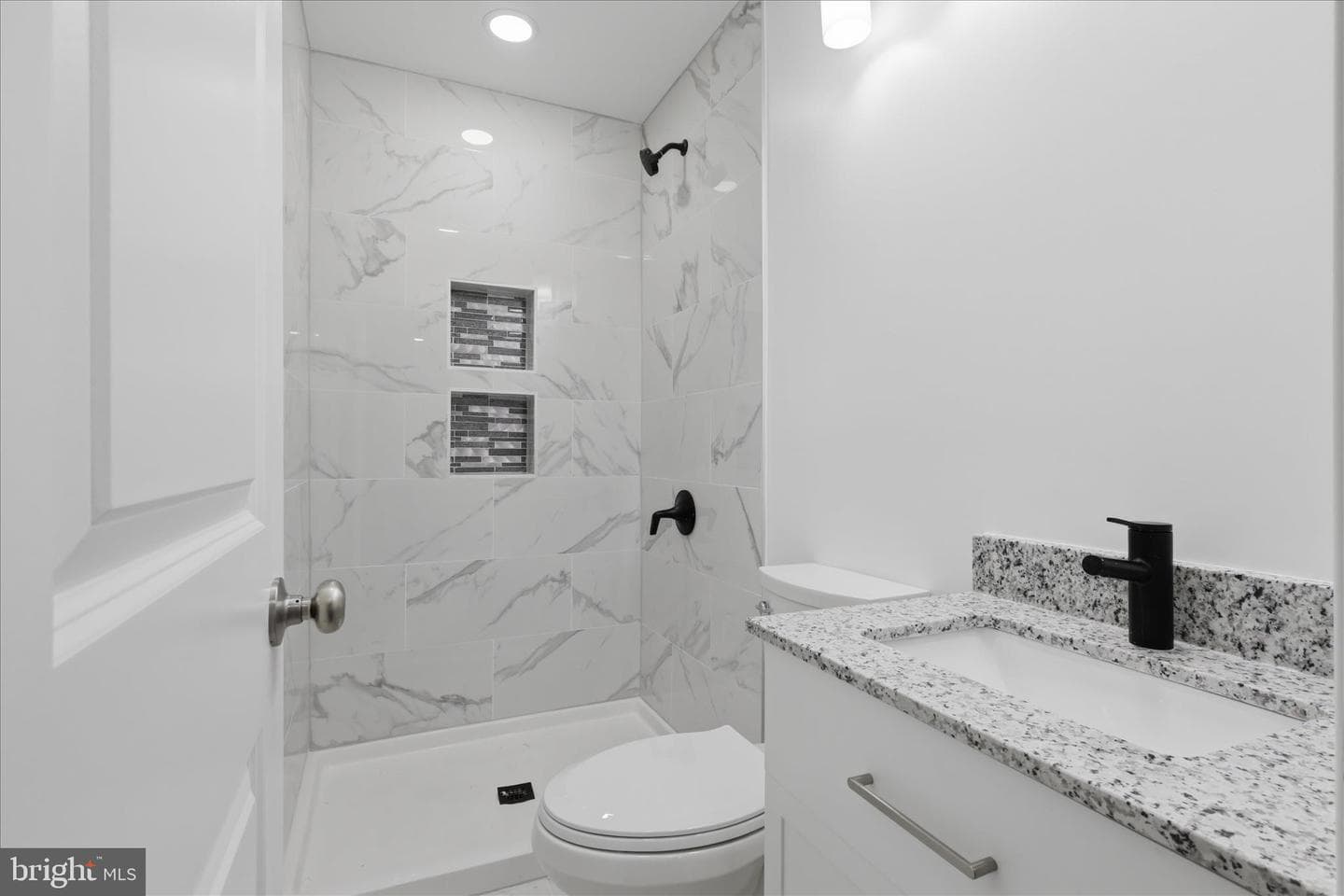 10501 Beechwood Drive photo 34