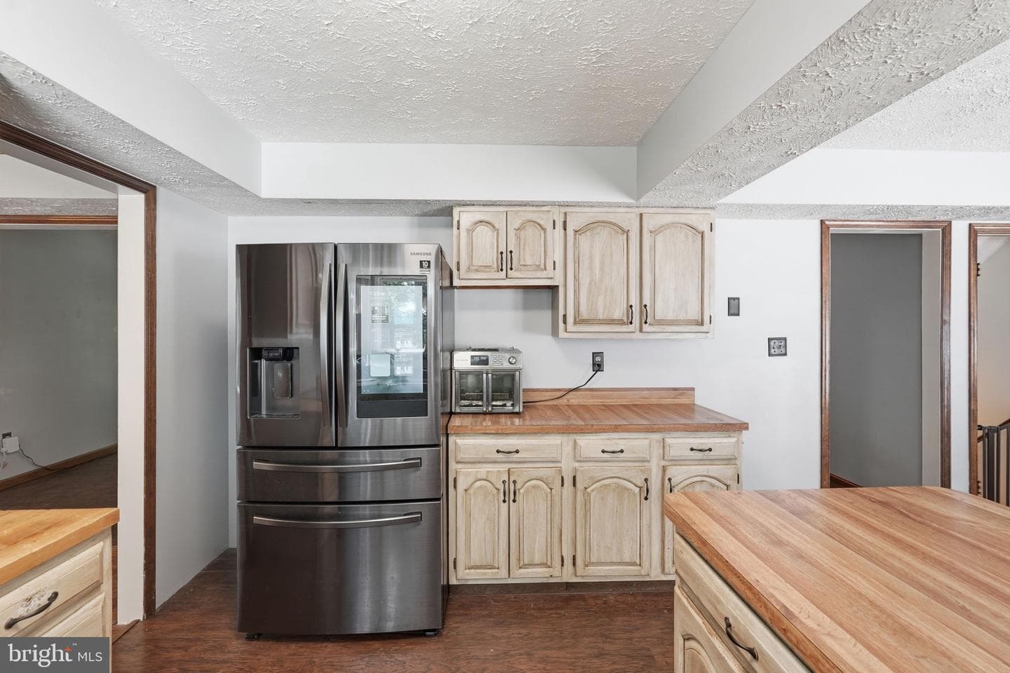 14205 Meadow Creek Lane photo 6