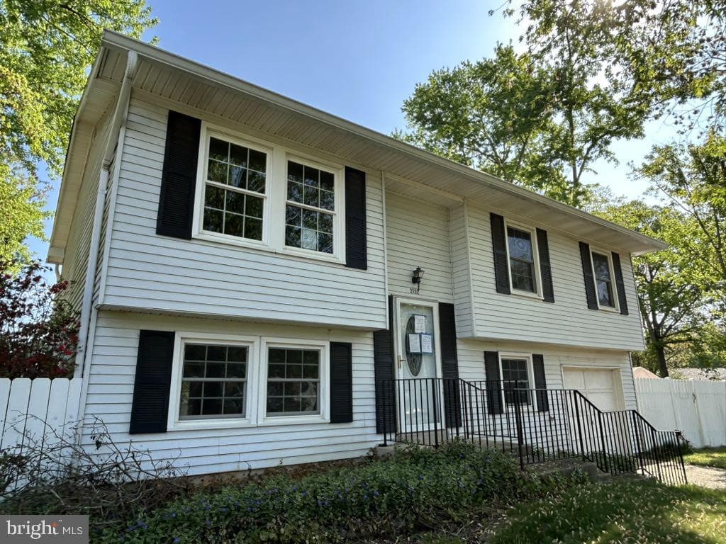 2152 Crest Circle photo 14