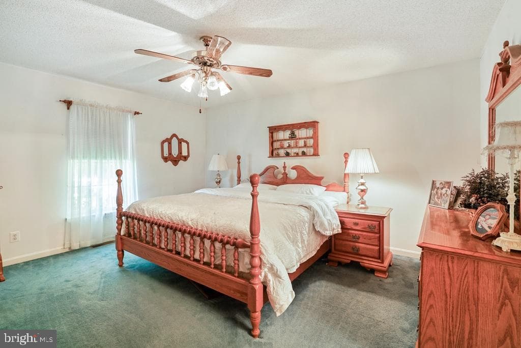 105 Cornwall Court photo 15