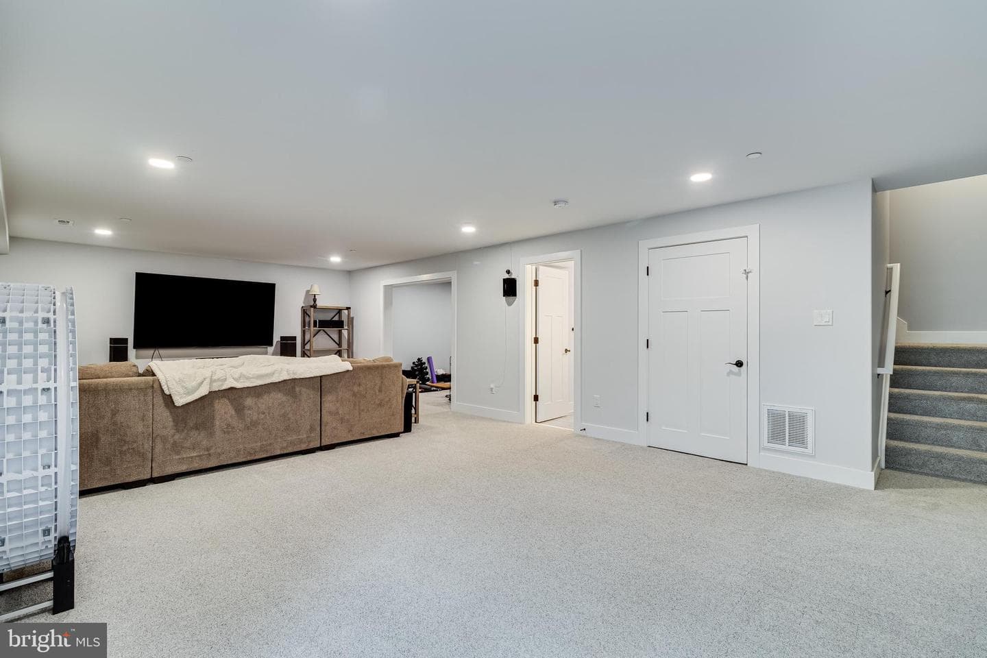 12127 Riverview Drive photo 34