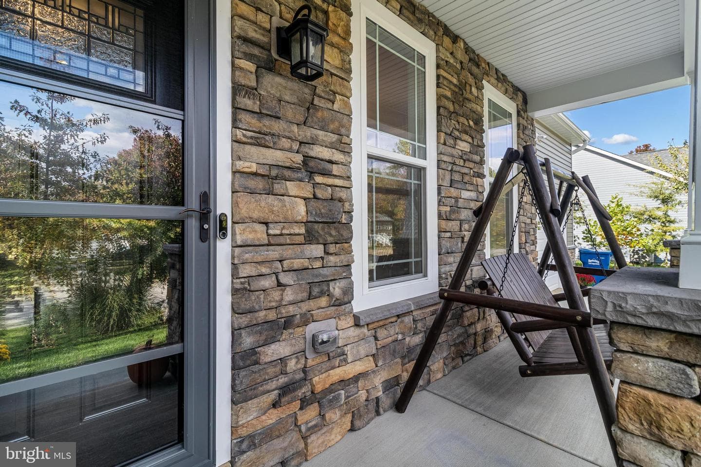 12127 Riverview Drive photo 4