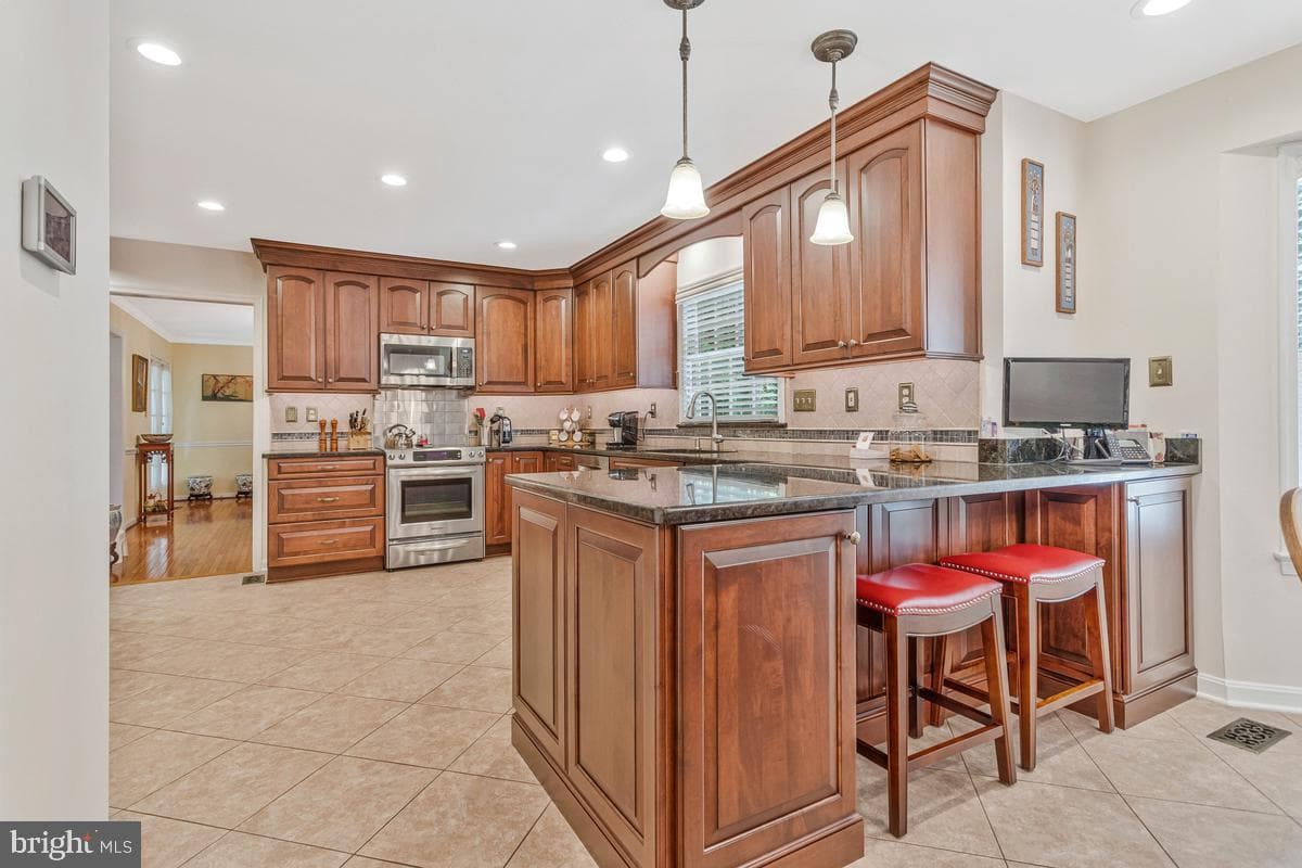 8809 Cottongrass Street photo 17